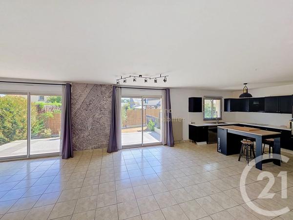 Maison à vendre  5 pièces - 142 m 2   CHARTRES DE BRETAGNE  - 35
