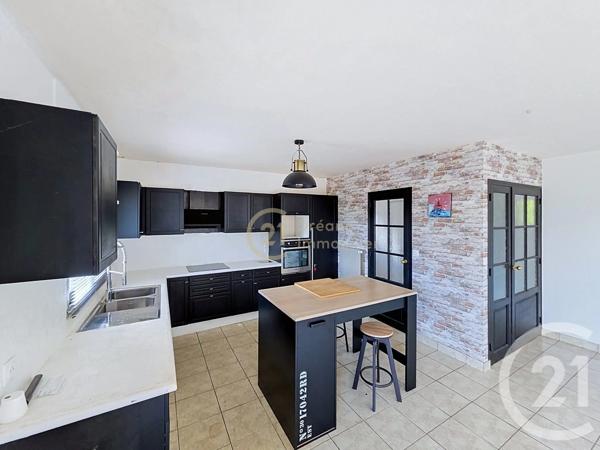 Maison à vendre  5 pièces - 142 m 2   CHARTRES DE BRETAGNE  - 35