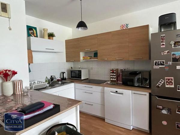Appartement à louer 3 pièces 67m² Pont-Péan (35131)
