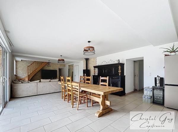 Vaas (72500), Maison de campagne à vendre, 4 chambres, garage, dépendances sur 3000 m² de terrain