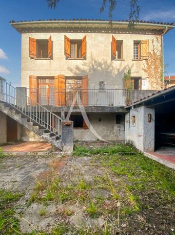 Maison de ville et son parc de 1241 m2