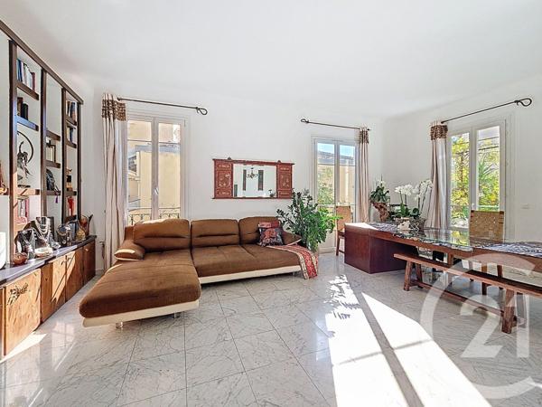 Appartement F4 à vendre  5 pièces - 156,19 m2 NICE - 06