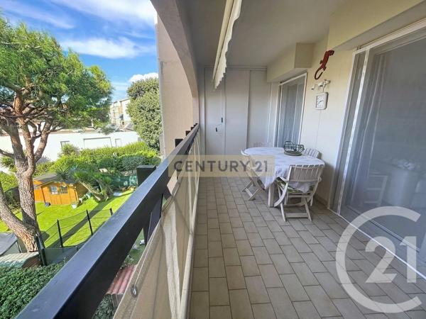 Appartement F3 à vendre  3 pièces - 67,30 m 2   CANNES LA BOCCA  - 06