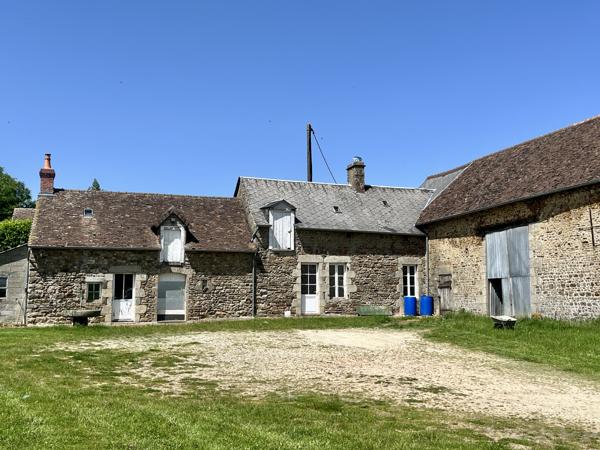 Maison à vendre à Saint-Léonard-des-Bois (72130) - Sarthe
