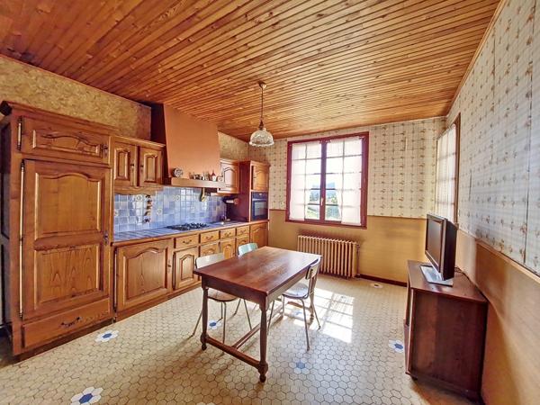 Millau (12100) MAISON TYPE 4 DE 105 M² SUR SON TERRAIN DE 1664 M²