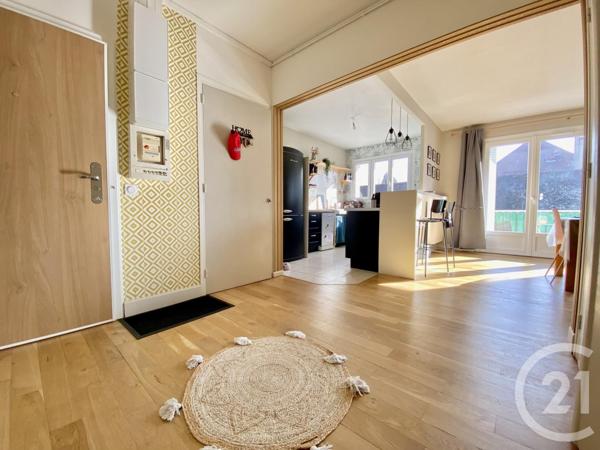 Appartement T4 à vendre  5 pièces - 101,53 m2 CORBELIN - 38