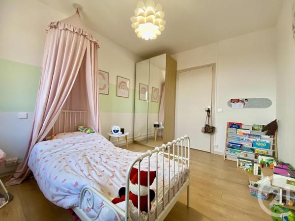 Appartement T4 à vendre  5 pièces - 101,53 m2 CORBELIN - 38