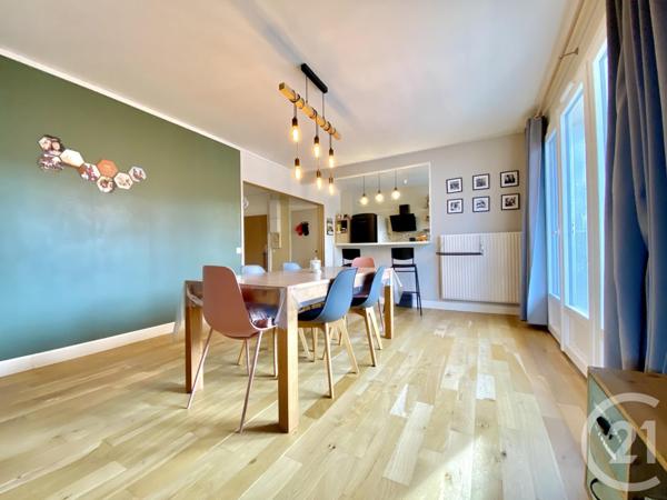 Appartement T4 à vendre  5 pièces - 101,53 m2 CORBELIN - 38