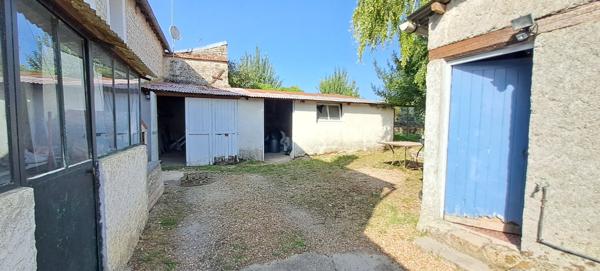 Maison à vendre à Mainvilliers - 2 chambres + grenier 115 m² avec jardin et dépendances