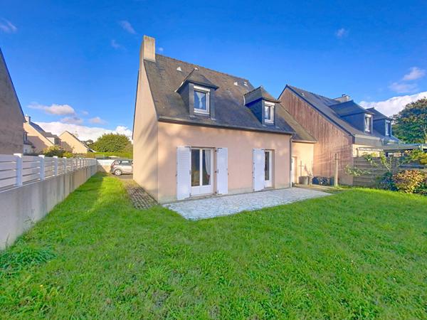 À VENDRE - Charmante maison à fort potentiel avec jardin et vue dégagée - Plérin