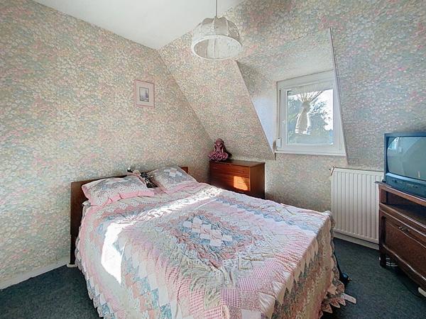 À VENDRE - Charmante maison à fort potentiel avec jardin et vue dégagée - Plérin