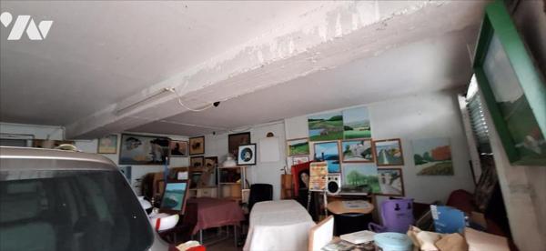 VIC-FEZENSAC, Maison de rue avec garage et jardin