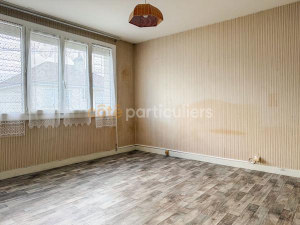 Vente
                Maison104 m² - 5 Pièces -
                    SAINT LO (50000)