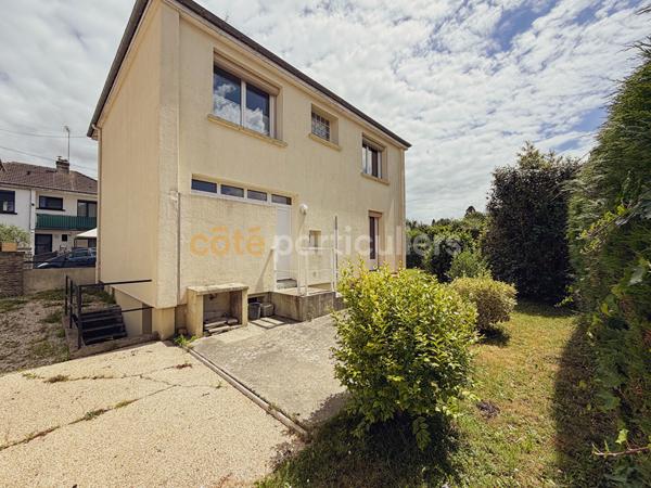 Vente
                Maison104 m² - 5 Pièces -
                    SAINT LO (50000)