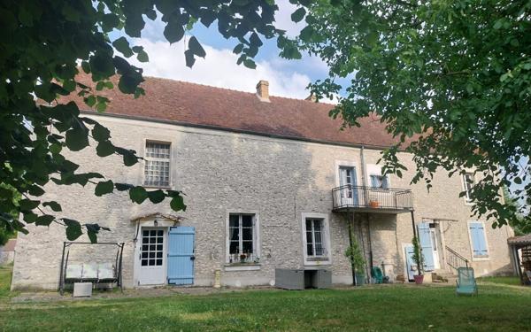 Maison à vendre    9 pièces • 260 m2 Coulommiers