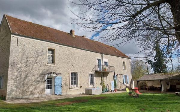 Maison à vendre    9 pièces • 260 m2 Coulommiers