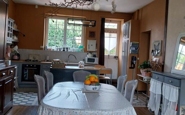 Maison à vendre    9 pièces • 260 m2 Coulommiers