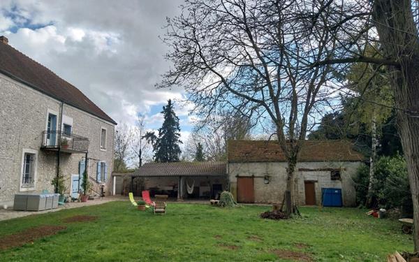 Maison à vendre    9 pièces • 260 m2 Coulommiers