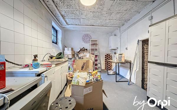 Maison à vendre    2 pièces • 56 m2 Saint-Éloy-les-Mines