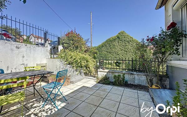 Maison à vendre    2 pièces • 56 m2 Saint-Éloy-les-Mines