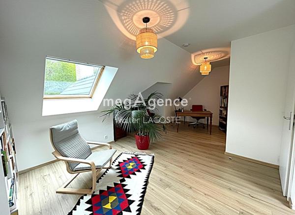 Maison à ORGEVAL, 78630 - 5 pièces 138m²