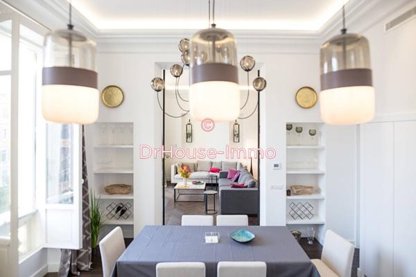 Appartement à louer 4 pièces de 140 m²