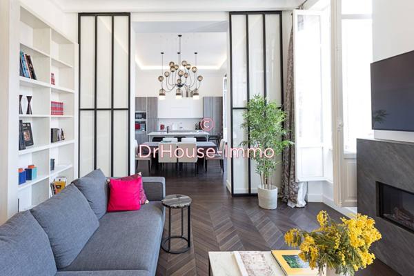 Appartement à louer 4 pièces de 140 m²