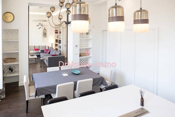 Appartement à louer 4 pièces de 140 m²