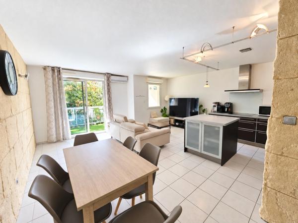 Appartement à vendre 3 pièces MARSEILLE 10EME ARRONDISSEMENT (13)