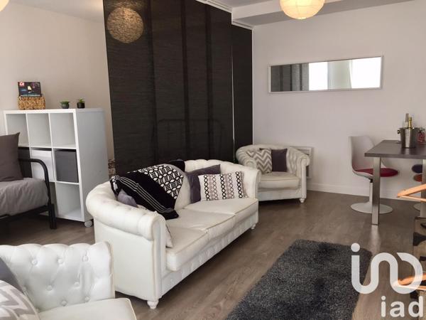 Location appartement 1 pièce 32 m² Châlons-en-Champagne