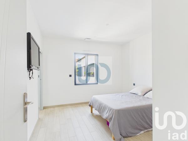 Maison à vendre 5 pièces 223 m² Angoulins