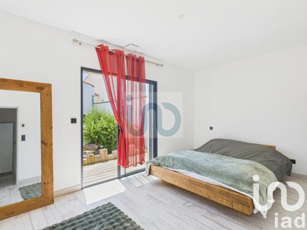 Maison à vendre 5 pièces 223 m² Angoulins