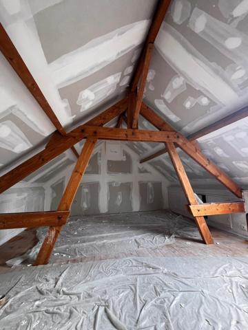 Maison semi-individuelle 3 ch + Comble aménagé - sous sol - jardin