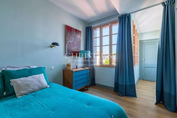 Caudéran – Sublime maison – piscine – garage – 5 chambres