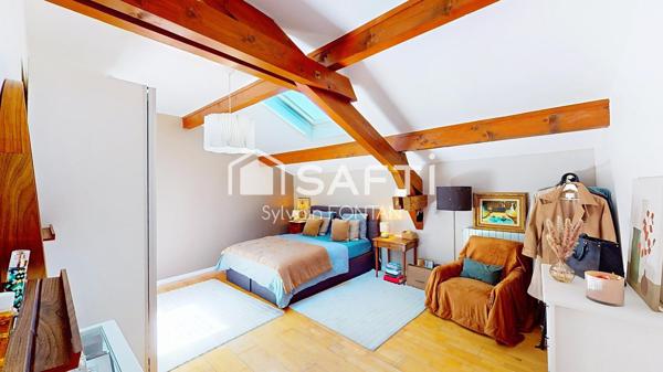 MAISON RENOVEE AVEC DE TRES BEAUX VOLUMES DANS UN CADRE CHAMPÊTRE AU CALME