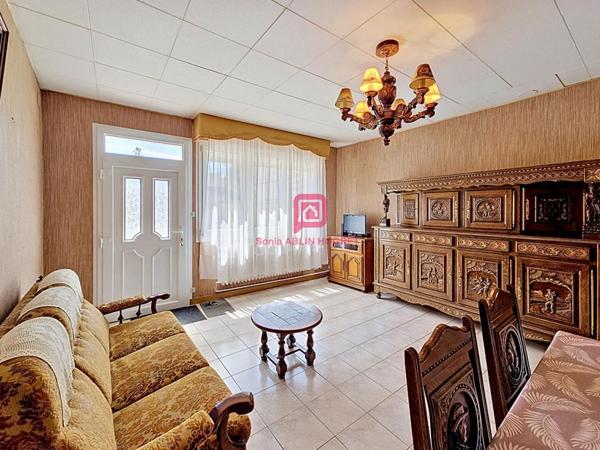 Maison 8 Pièces- 6 chambres