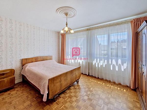Maison 8 Pièces- 6 chambres