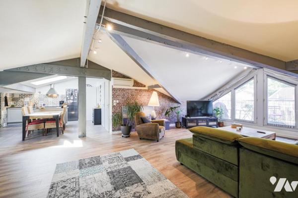 EYBENS : Place de Verdun