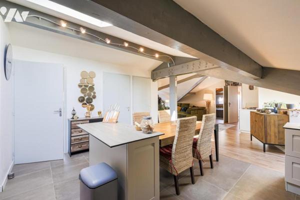 EYBENS : Place de Verdun