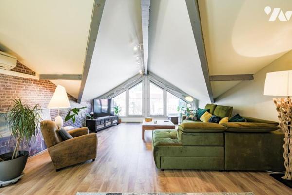 EYBENS : Place de Verdun