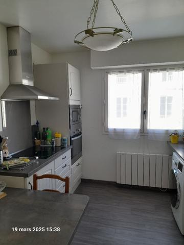 Appartement 3 pièces à vendre Châtellerault - 86100 / Réf: 11797