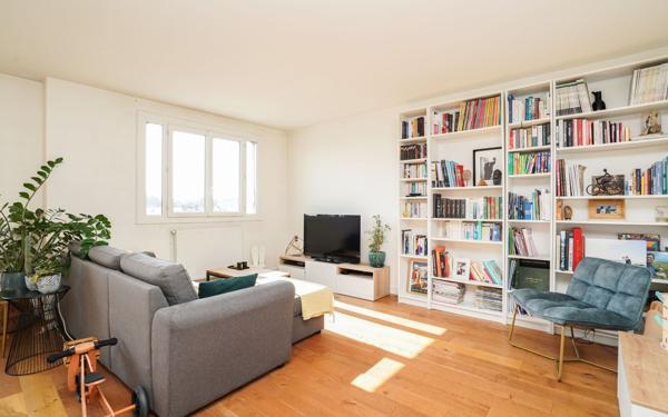 Appartement à vendre    3 pièces • 86,15 m2 Tours