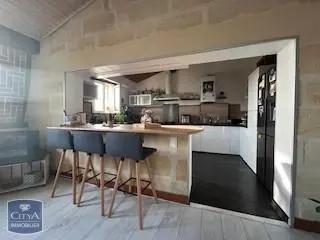 Appartement à vendre 4 pièces 137m²