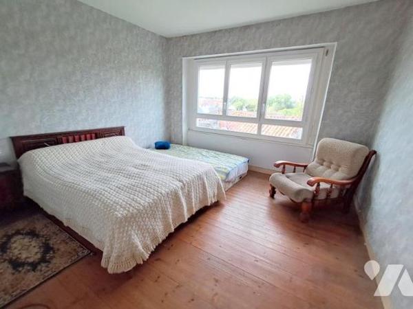   Antigny-  Beau potentiel pour cette  charmante maison