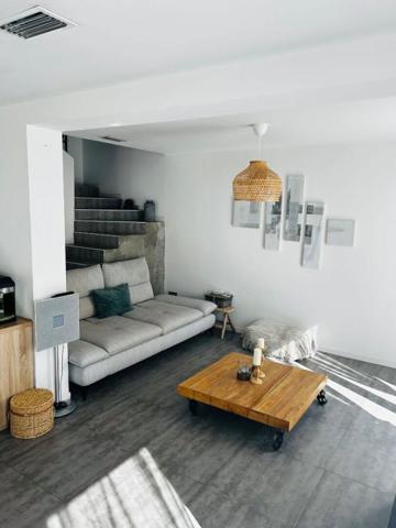 A vendre Maison Ollioules (Var) 5 pièces de 120 m2 avec piscine et garage