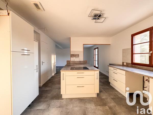 Maison à vendre 8 pièces 165 m² Rambouillet