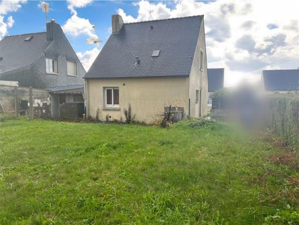 Maison PLAINTEL à rénover, beau potentiel