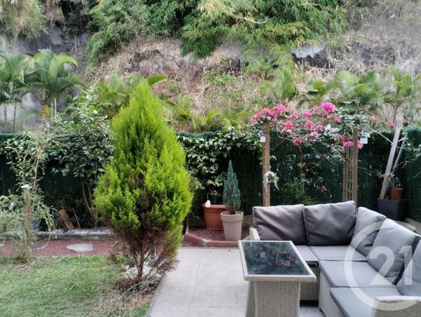 Appartement F2 à vendre  2 pièces - 52,94 m2 ST DENIS - 974