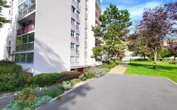 Appartement à vendre    3 pièces • 67,20 m2 Compiègne