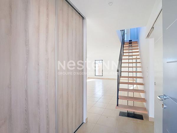 A VENDRE - MAISON CONTEMPORAINE L'ISLE-JOURDAIN CENTRE